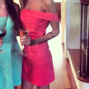 VS’s bra top dress coral